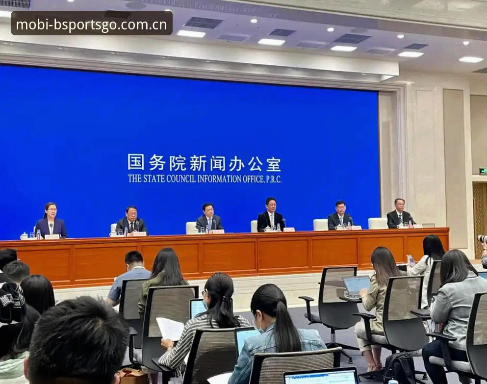 博体育安卓版 揭秘足协第三批禁足名单:65人受罚背后,中国足球的“清朗行动”与未来走向